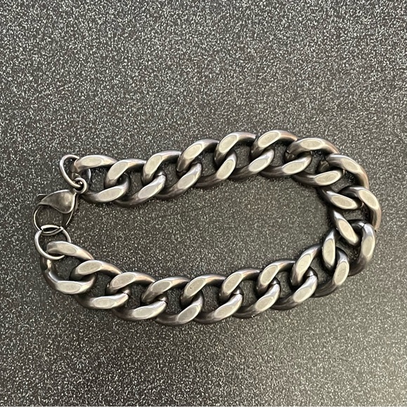 Stainless Steel Bracelet 11mm Cuban Curb Link Heavy Dark Gray - Picture 5 of 10